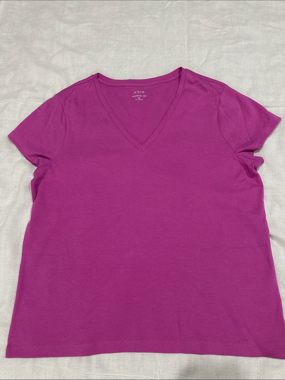 NWT J. Crew Women's V-Neck “Essential” Tee in Magenta
